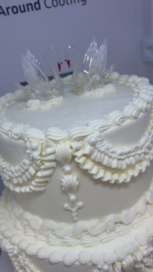 Vintage wedding cake